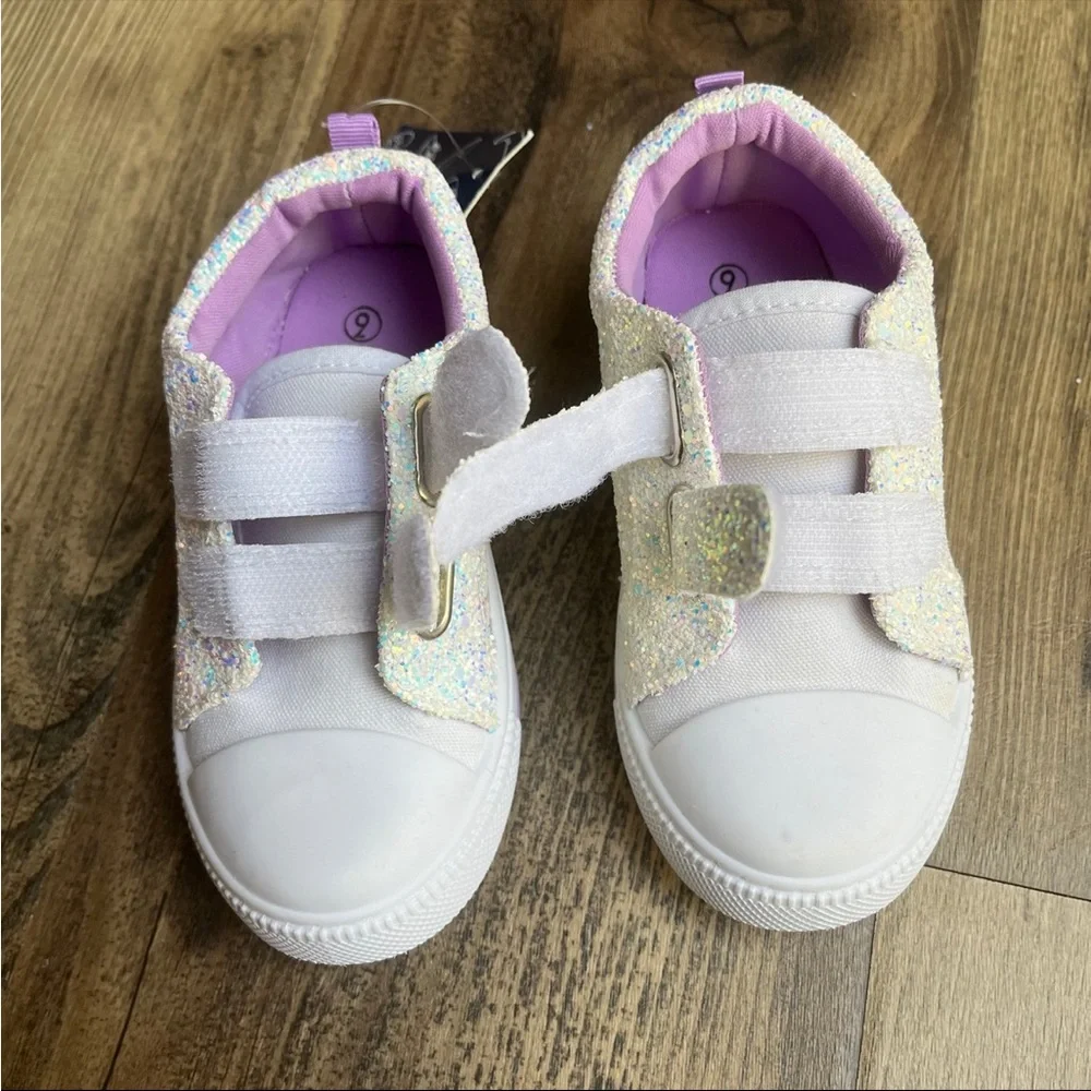 Kids Glitter Velcro Sneaker - White with Purple Accents